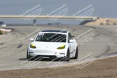 media/Oct-19-2025-Speed Ventures (Sun) [[a6e7fe67be]]/TC B/Session 2 (Outside Grapevine)/